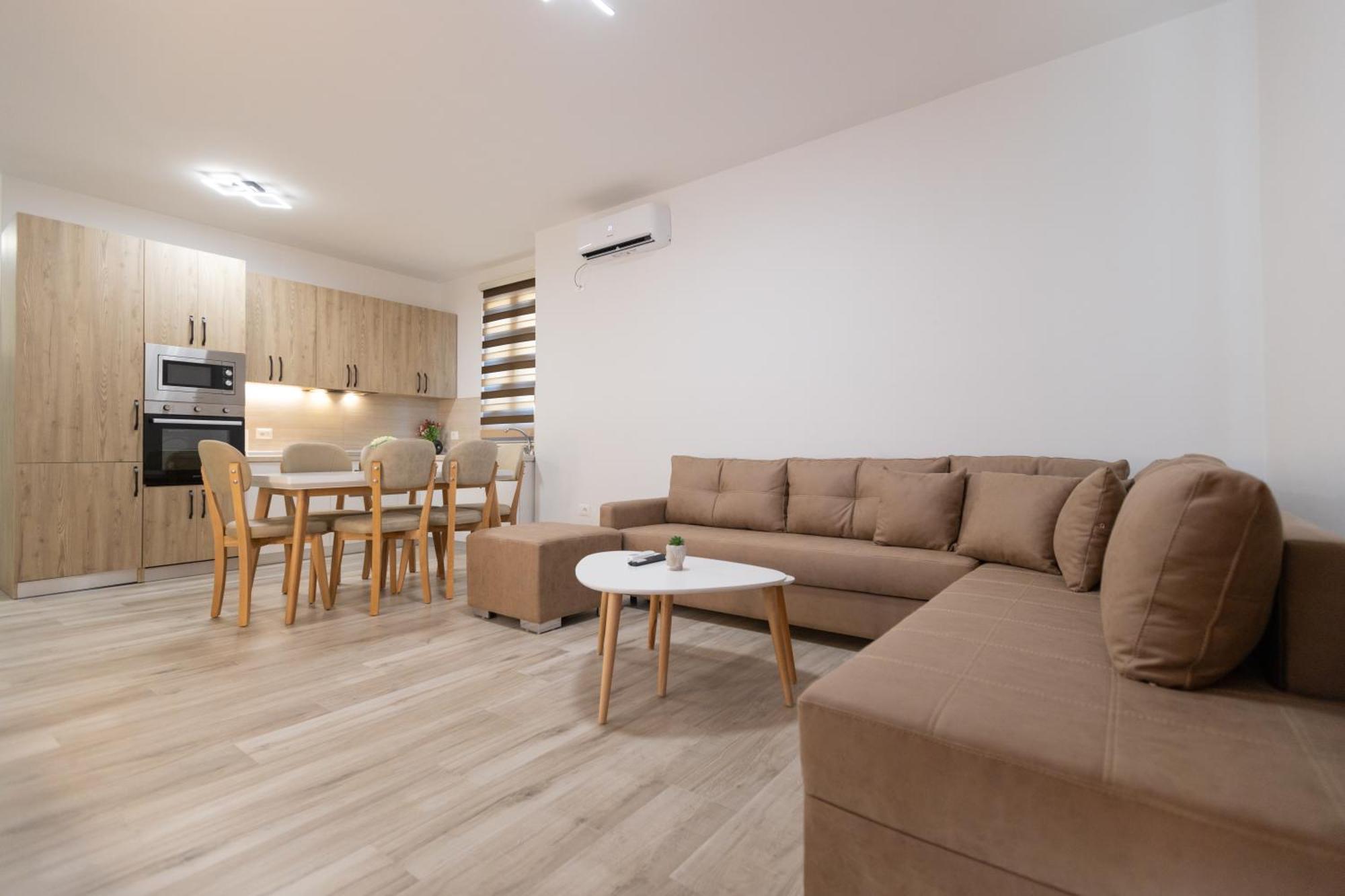 Vlorë Zani'S Villa מראה חיצוני תמונה