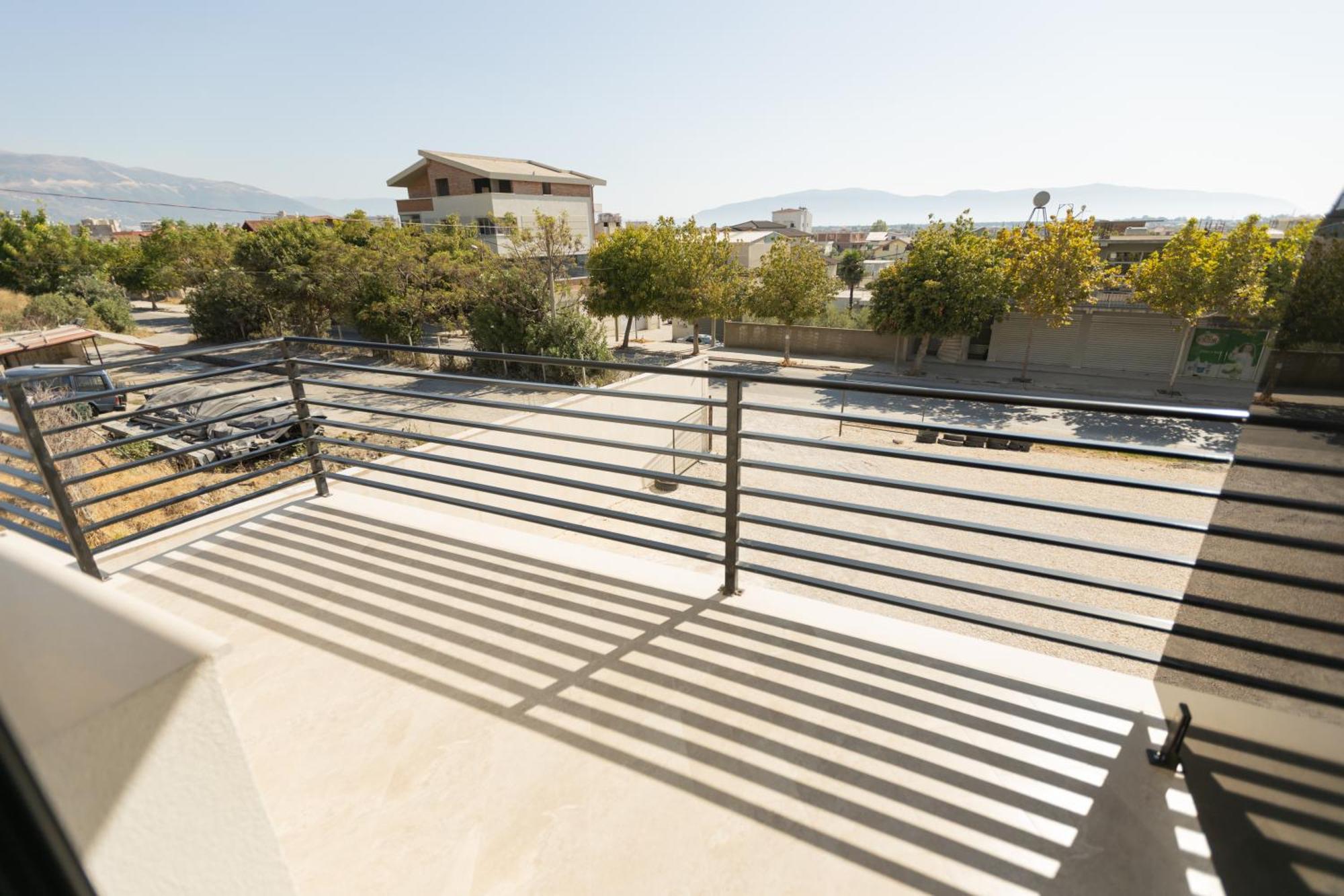 Vlorë Zani'S Villa מראה חיצוני תמונה