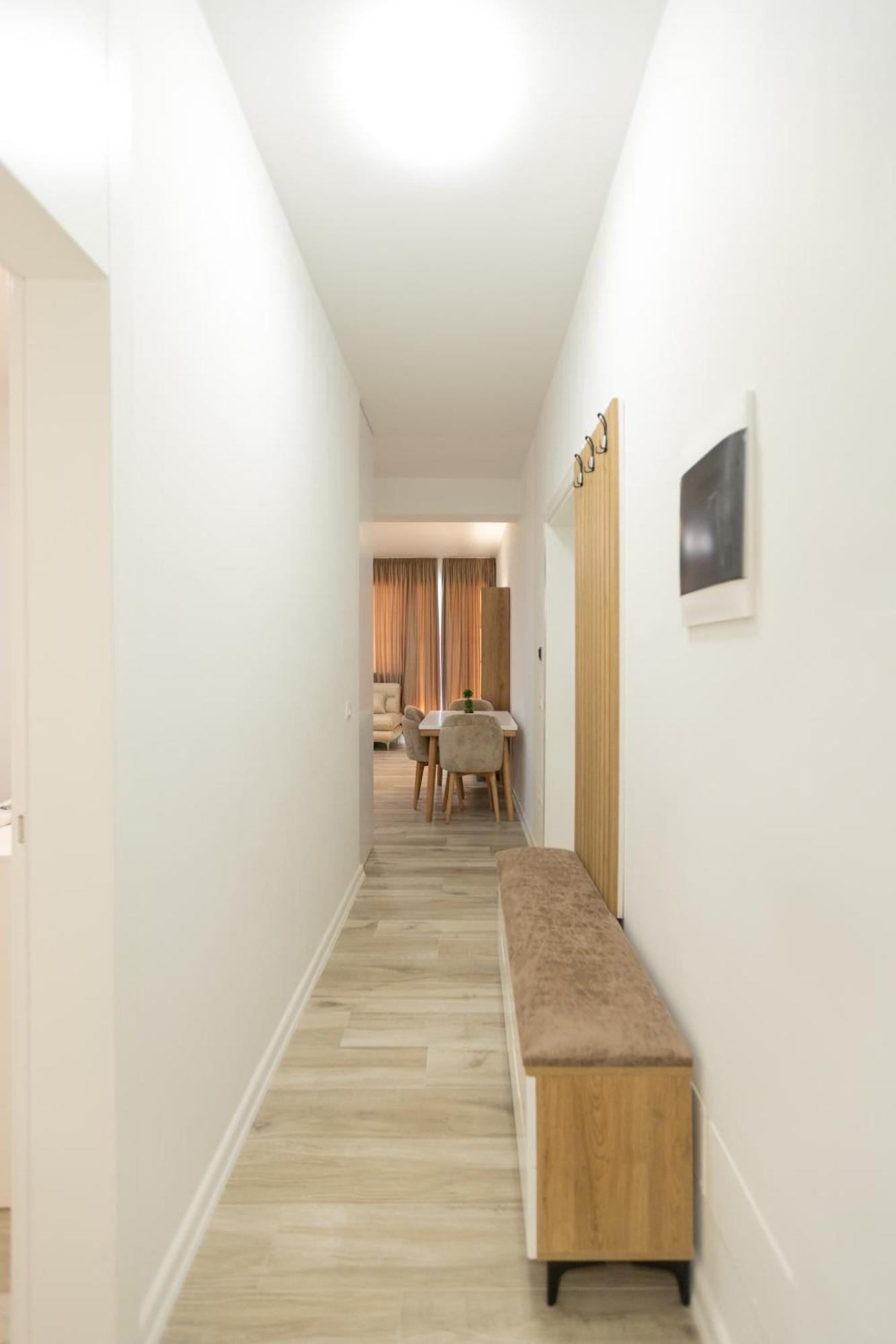 Vlorë Zani'S Villa מראה חיצוני תמונה